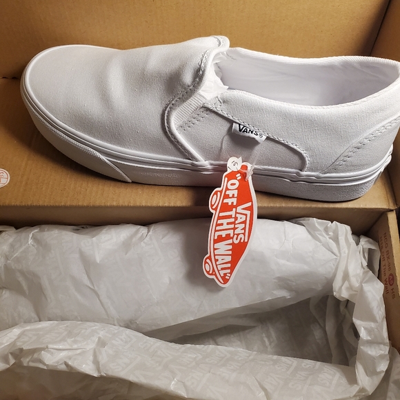 NEW/ VANS ASHER SLIP-ON SNEAKER - WOMEN'S-White - Picture 3 of 7
